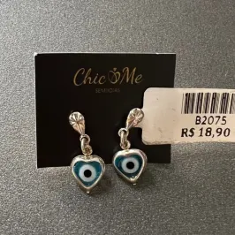 BRINCO BASE CORAÇÃO OLHO