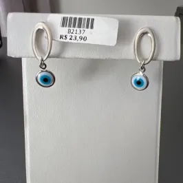 BRINCO BASE OVAL OLHO GREGO