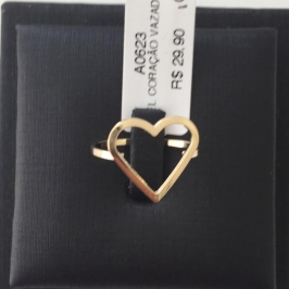 ANEL CORAÇÃO VAZADO