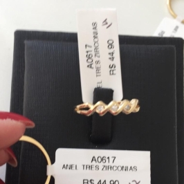 ANEL TRES ZIRCONIAS