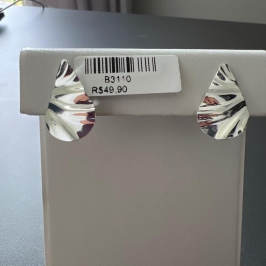 B3110 BRINCO  PEDRA ESMERALDA