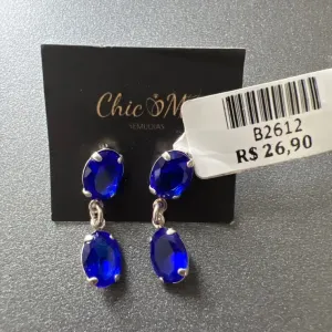 BRINCO  OVAL DUAS PEDRAS