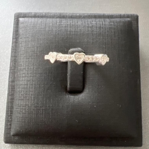 A1019 ANEL TRES CORAÇÕES ZIRCONIA