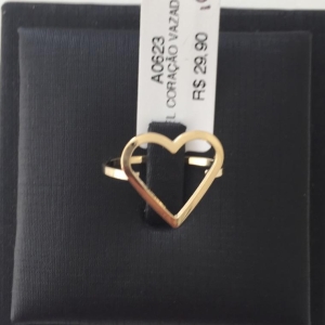 ANEL CORAÇÃO VAZADO