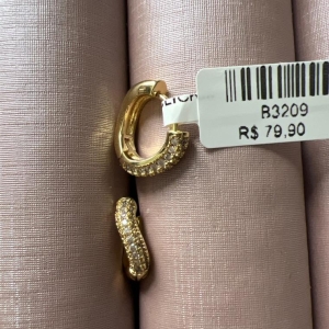 B3209 BRINCO ARGOLA CLICK ZIRCONIAS
