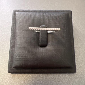 A1055 - 14 ANEL RETO ZIRCONIAS