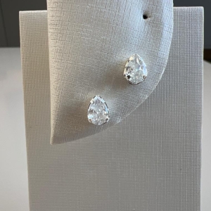B3305 BRINCO GOTA ZIRCONIA