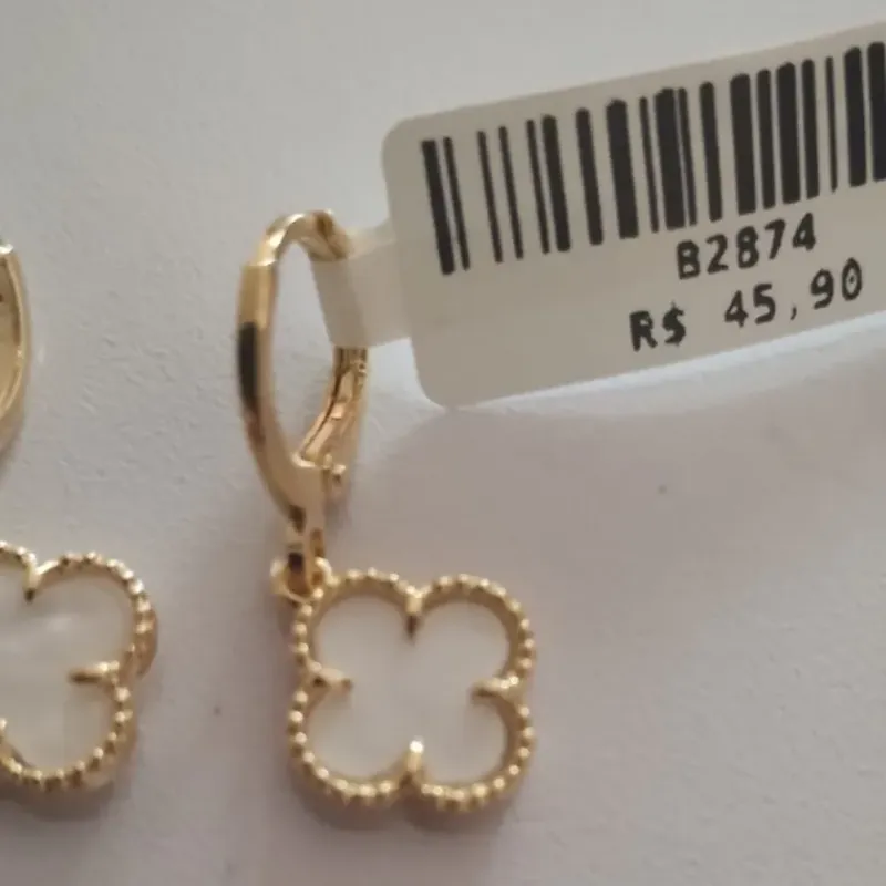 BRINCO ARGOLA BUTTERFLY