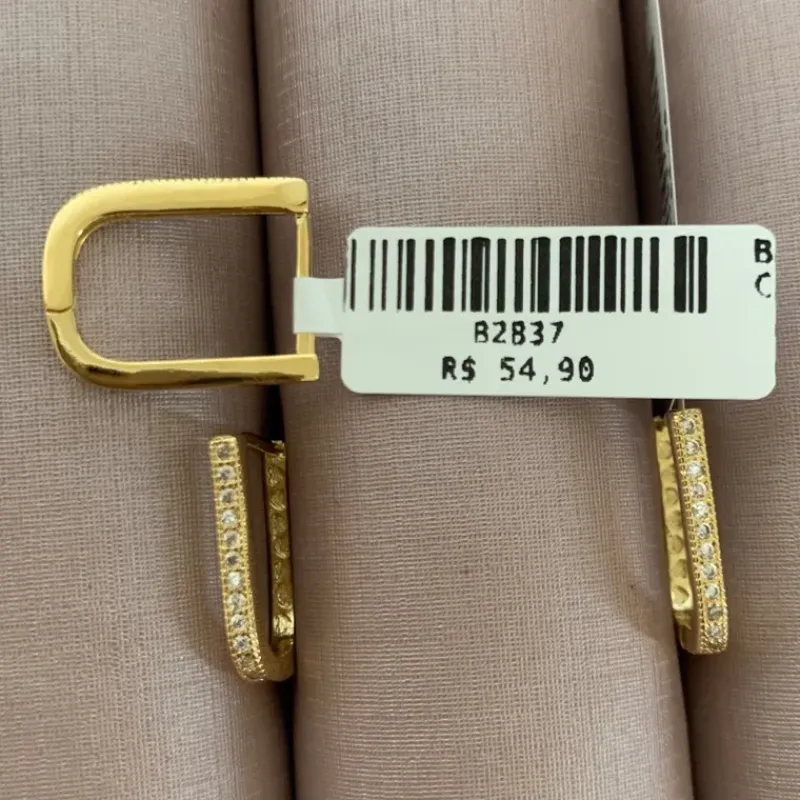 BRINCO ARGOLA CLICK ZIRCONIAS