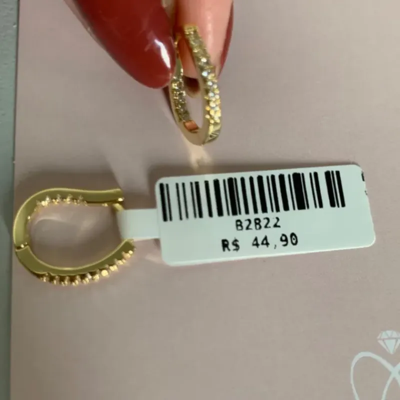 BRINCO ARGOLA CLICK ZIRCONIAS