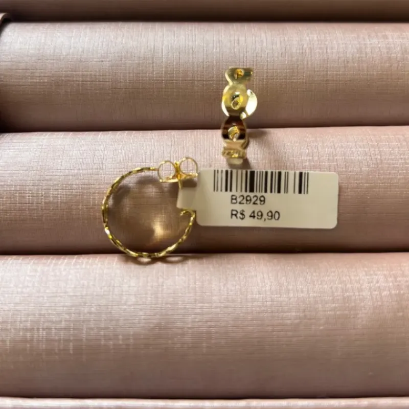 BRINCO ARGOLA TRABALHADA