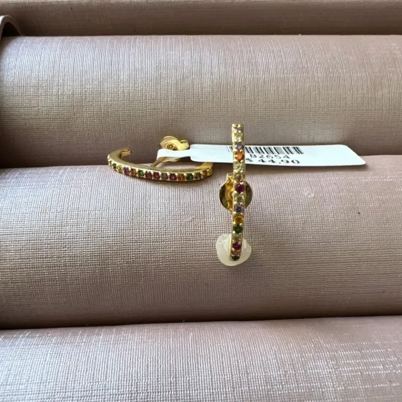 BRINCO EFATA ZIRCONIAS