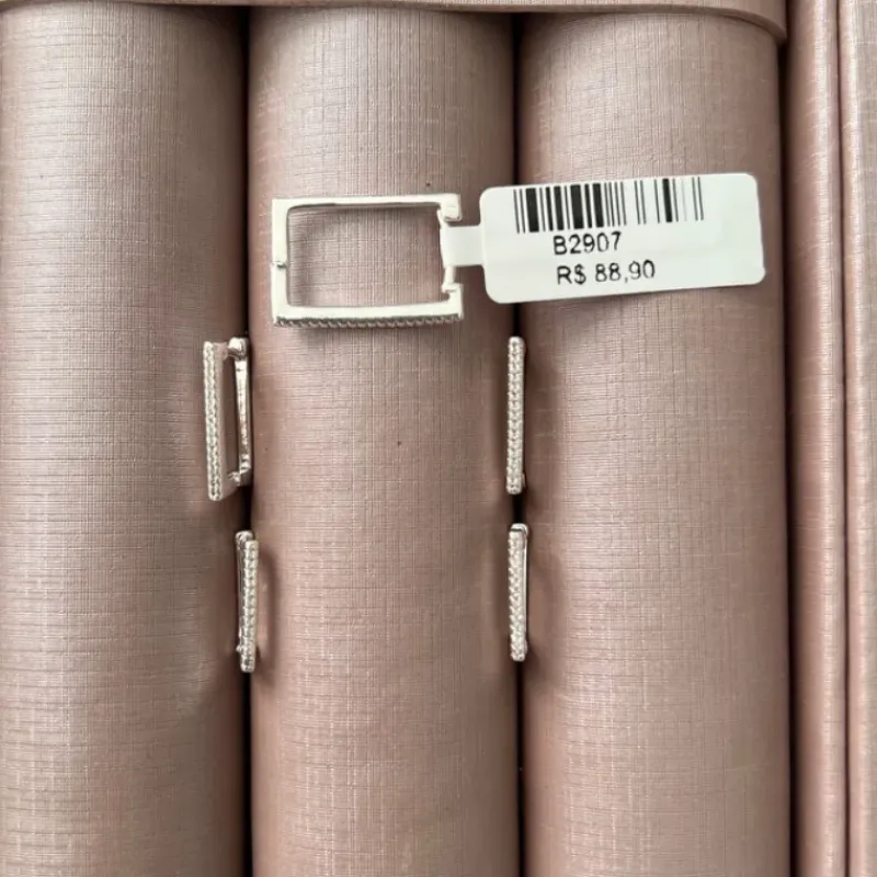 BRINCO KIT QUADRADO ZIRCONIAS