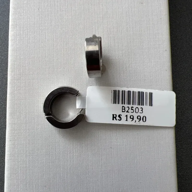 BRINCO MASC ARGOLA AÇO QUAD