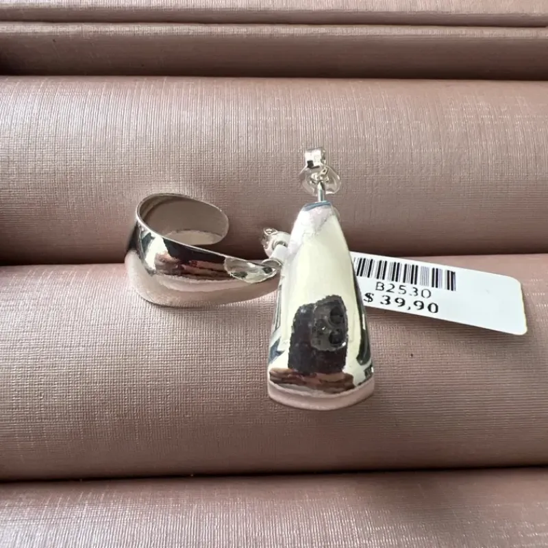 BRINCO MEIA ARGOLA ARAUJO