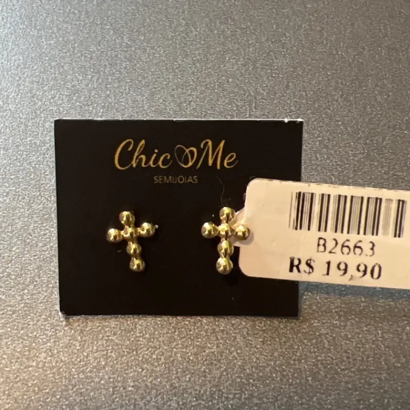 BRINCO STRASS CORAÇÃO VAZ