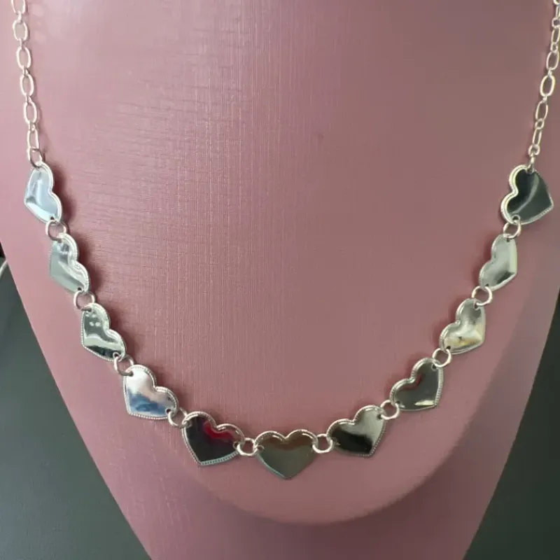 CHOKER CORAÇÃO RABO RATO PRATA