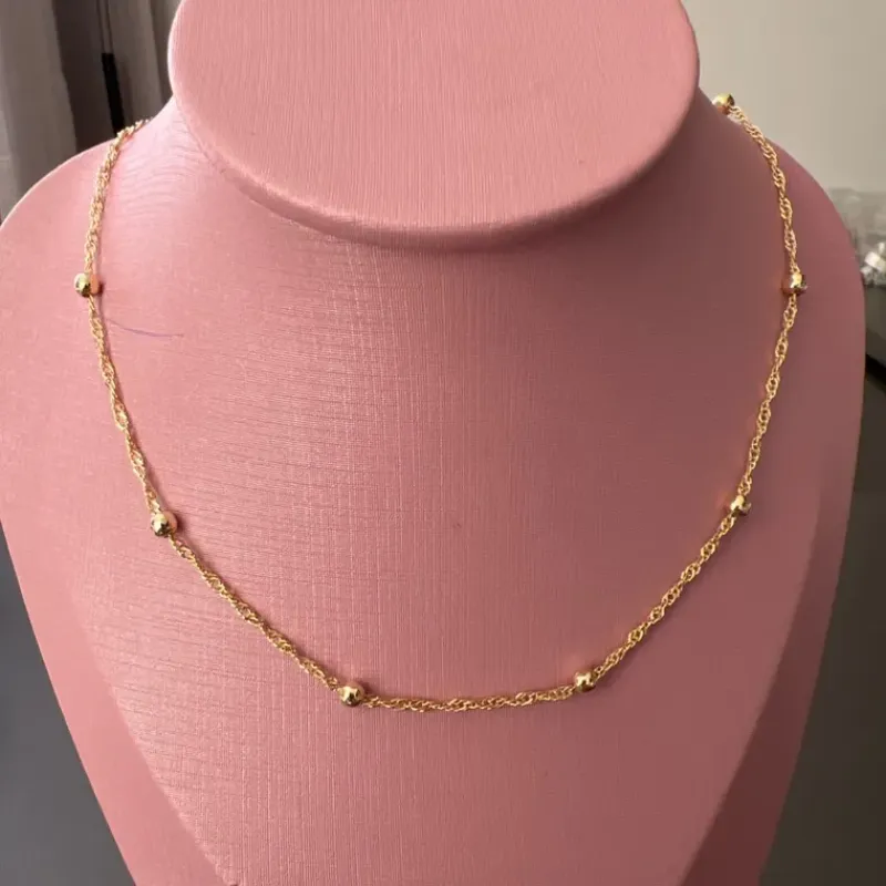 COLAR INFANTIL BOLINHAS