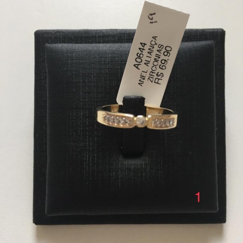 ANEL ALIANÇA ZIRCONIAS