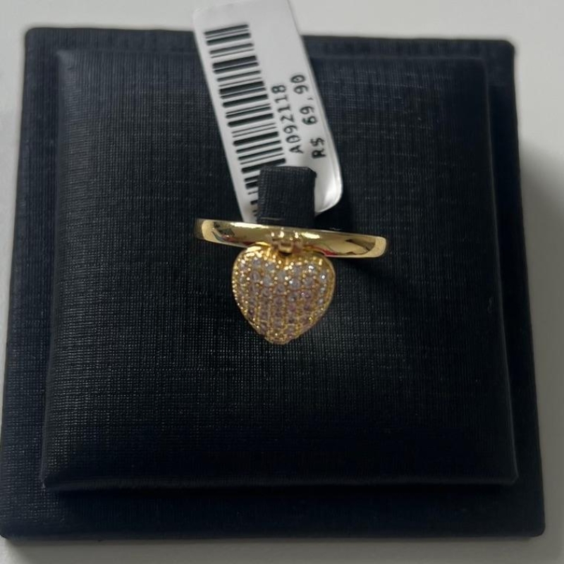 ANEL CORAÇÃO CRAVEJADO