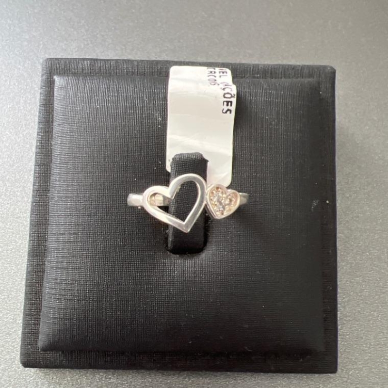 ANEL CORAÇÕES ZIRCONIAS