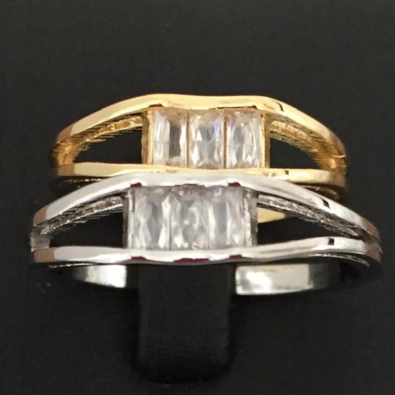 ANEL TRES PEDRAS QUADR.