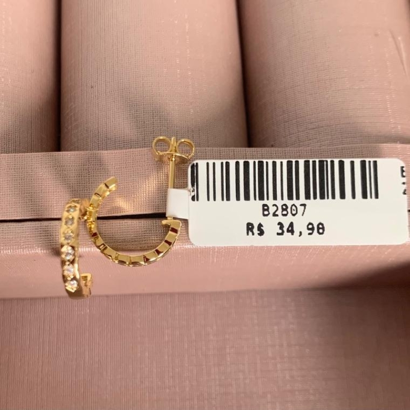 B. MEIA ARGOLA ZIRCONIA