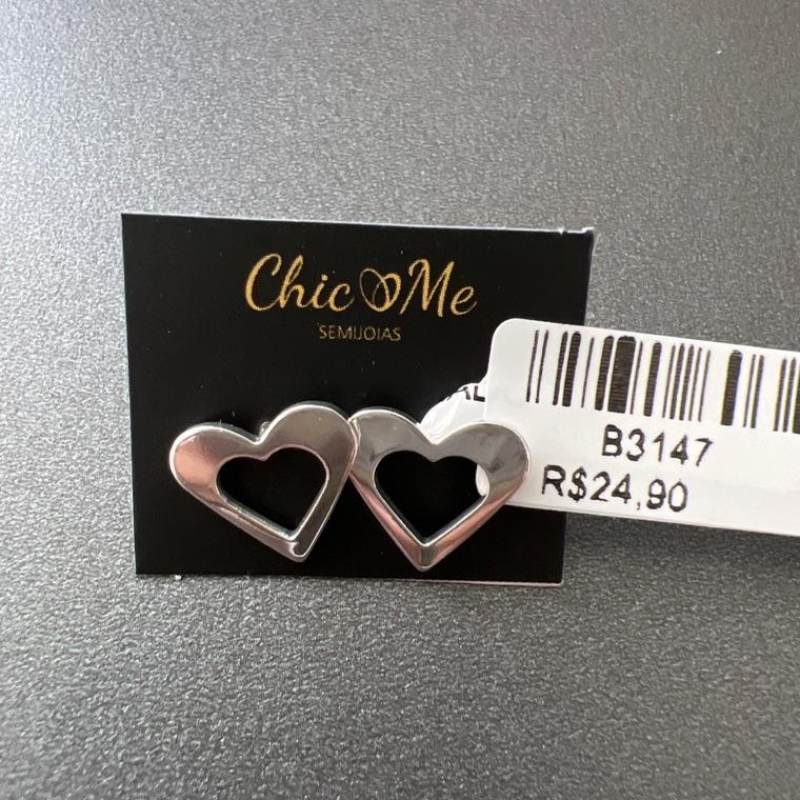B3147 BRINCO CORAÇÃO VAZADO
