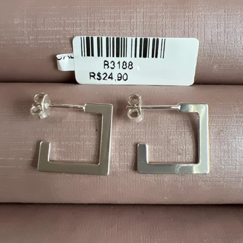 B3188 BRINCO ARGOLA QUADRADO