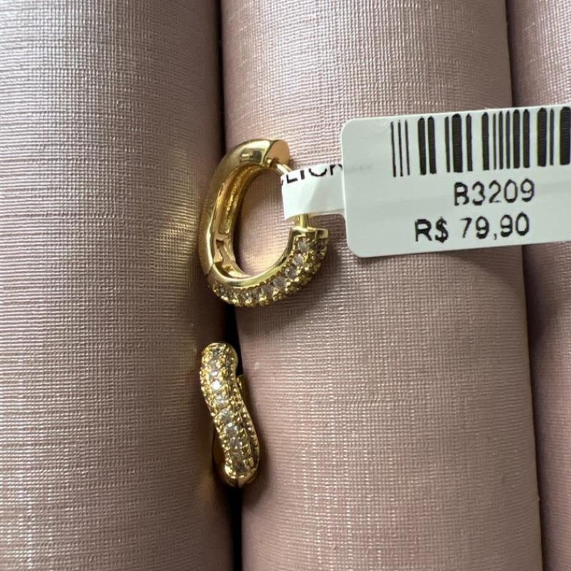 B3209 BRINCO ARGOLA CLICK ZIRCONIAS