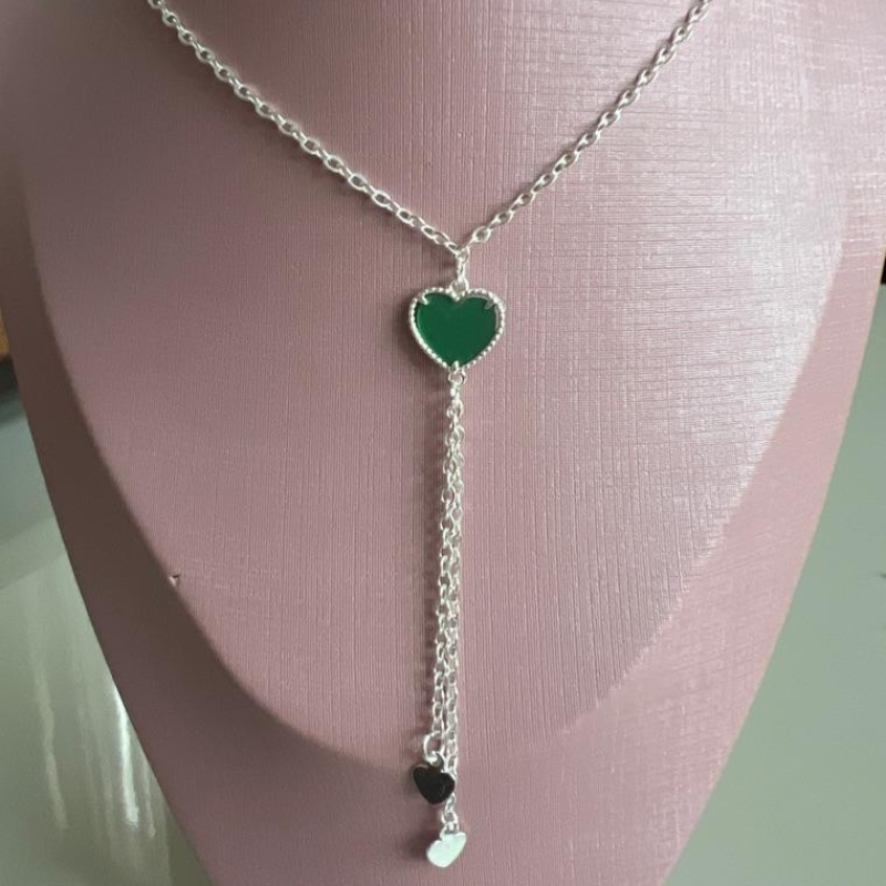 C1712 COLAR GRAVATINHA CORAÇÃO