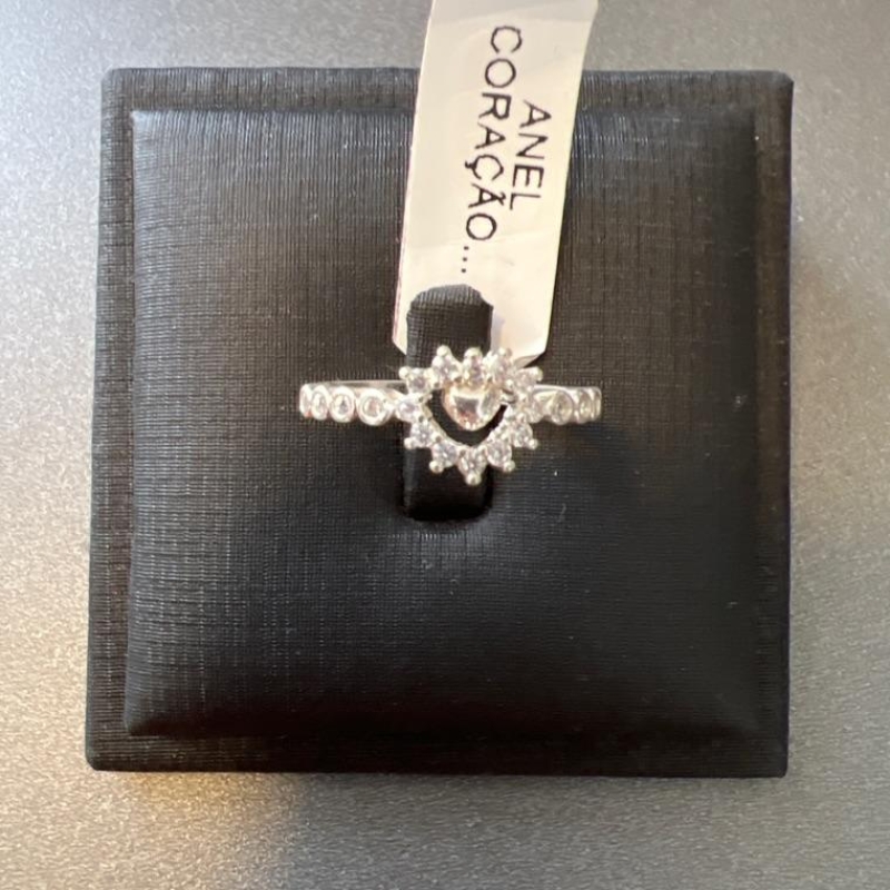 ANEL  CORAÇÃO ZIRCONIAS