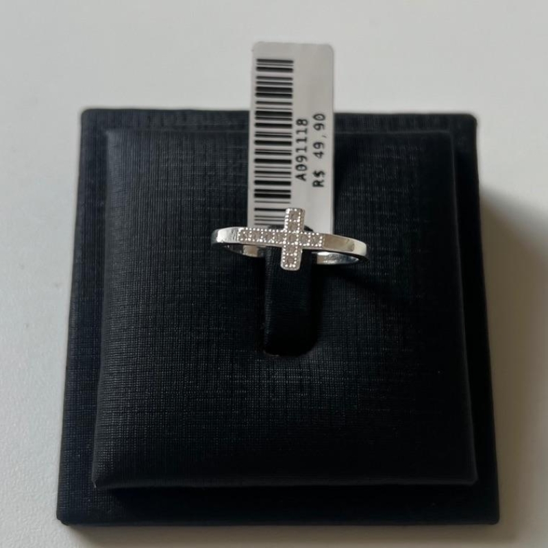 ANEL CRUCIFIXO ZIRCONIAS