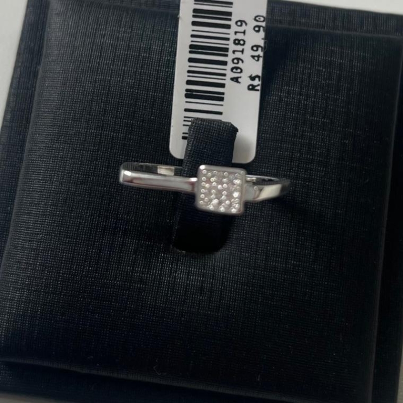 ANEL RETO QRADRADO ZIRCONIAS