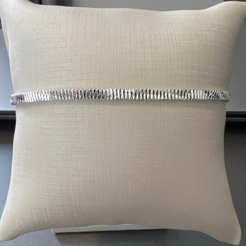 P1774 PULSEIRA MANTA TRABALAHDA