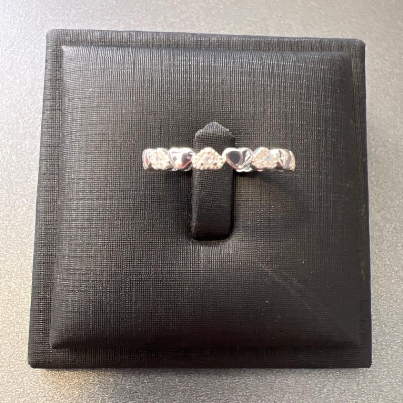 A1053 - 19 ANEL APARADOR CORAÇÕES