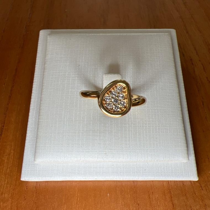 A1066  18 ANEL MINIMALISTA ZIRCONIASS