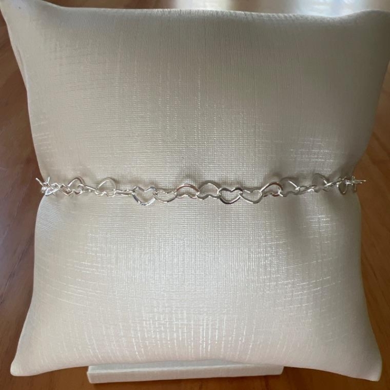 PULSEIRA CORAÇÕES VAZADOS