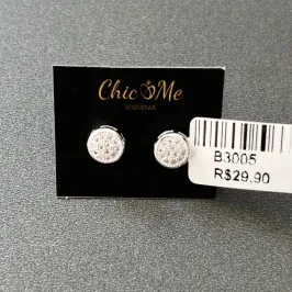 BRINCO RED ZIRCONIAS RED BRINCO RED ZIRCONIAS RED