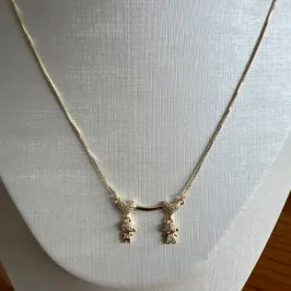 CORRENTE FILHOS CASAL CORRENTE FILHOS CASAL