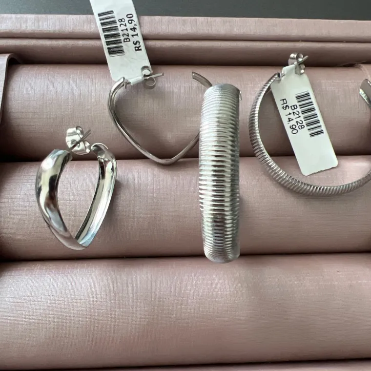 BRINCO ARGOLA DIVERSOS AÇO I AA BRINCO ARGOLA DIVERSOS AÇO I AA