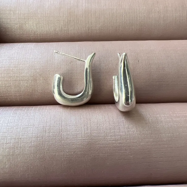 BRINCO ARGOLA TUBO BRINCO ARGOLA TUBO