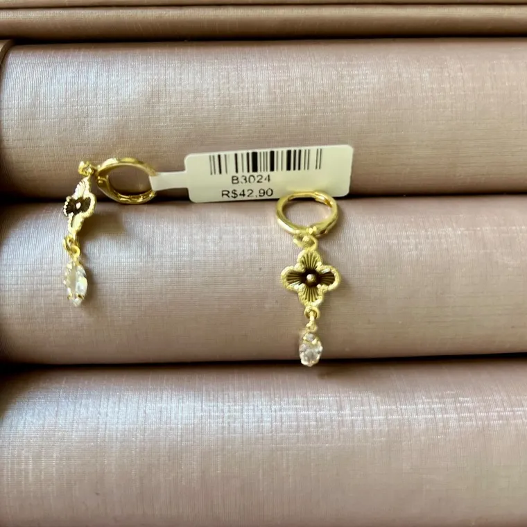 BRINCO ARGOLA VAN CLEEF BRINCO ARGOLA VAN CLEEF