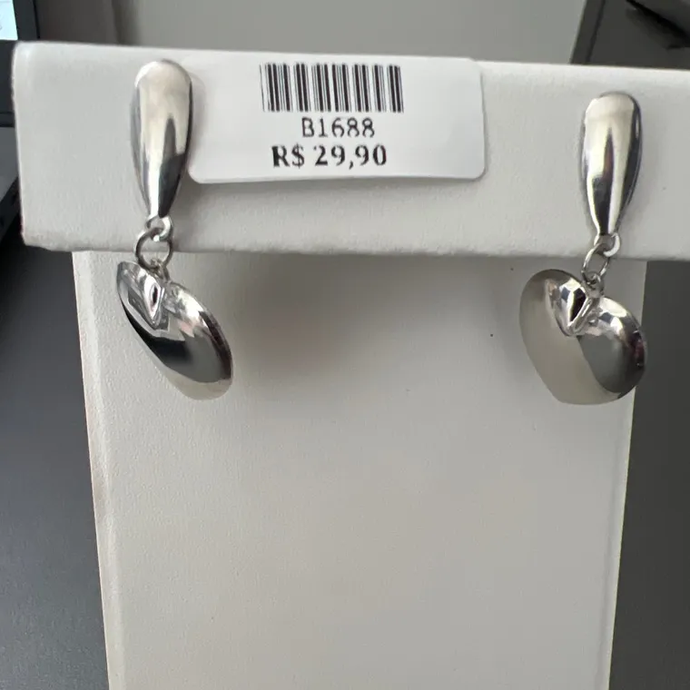 BRINCO CORAÇÃO PINO BRINCO CORAÇÃO PINO