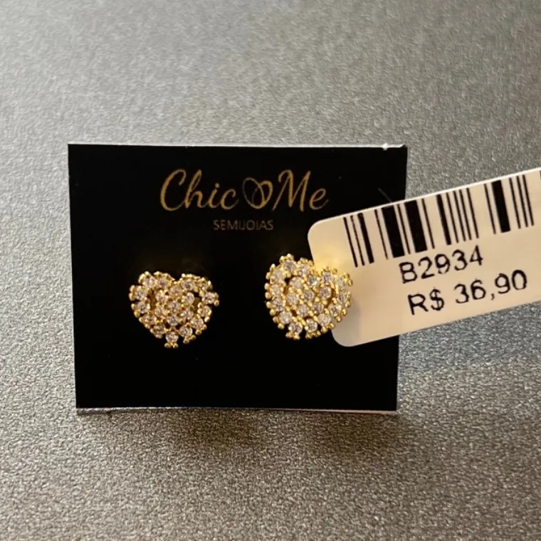 BRINCO CORAÇÃO ZIRCONIAS BRINCO CORAÇÃO ZIRCONIAS