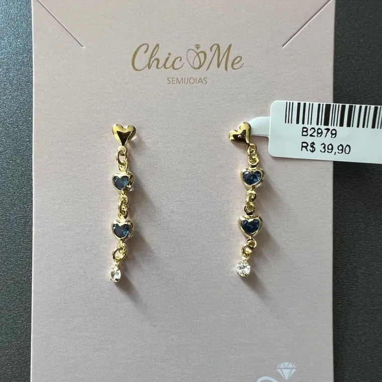 BRINCO CORAÇIES ZIRCONIA BRINCO CORAÇIES ZIRCONIA