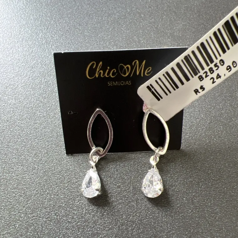 BRINCO CRUCIFIXO ZIRCONIA