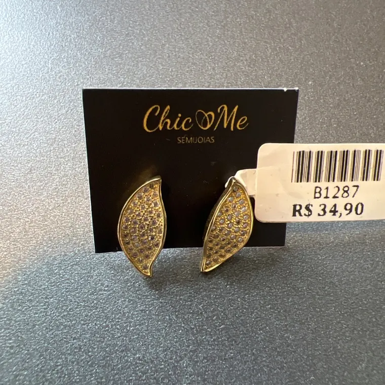 BRINCO ESTILO ZIRCONIAS BRINCO ESTILO ZIRCONIAS