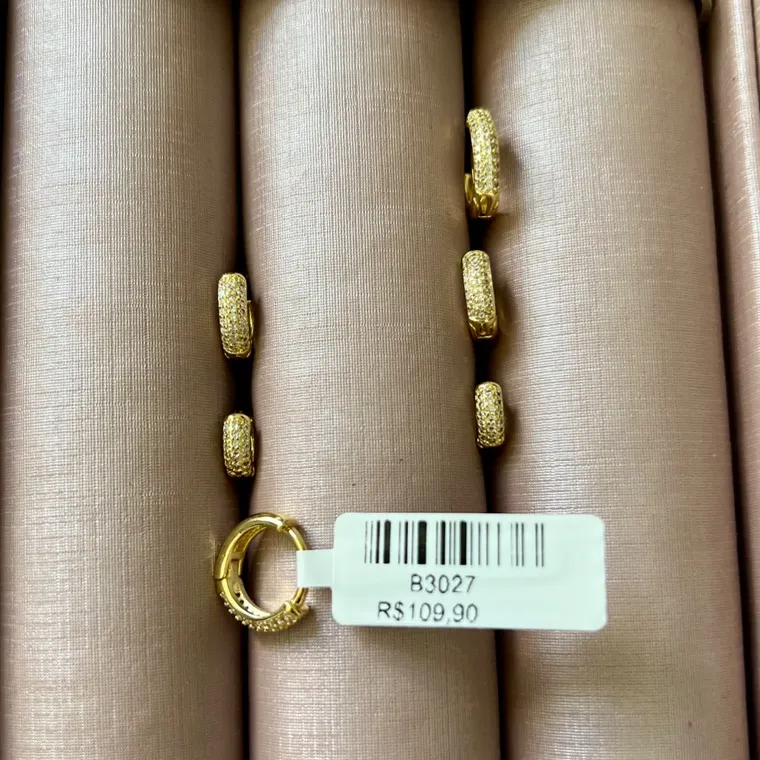 BRINCO TRIO ZIRCONIAS BRINCO TRIO ZIRCONIAS