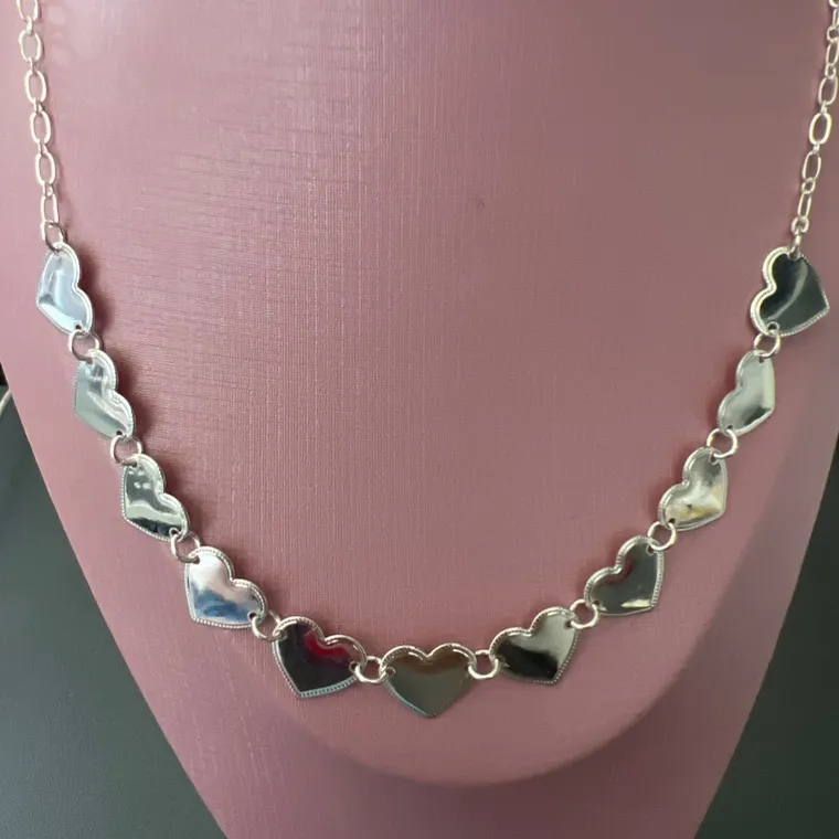 CHOKER CORAÇÃO RABO RATO PRATA CHOKER CORAÇÃO RABO RATO PRATA